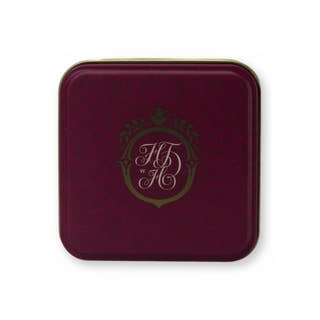 Midnight Treat white chocolate & strawberry black tea, small tin, lid from above